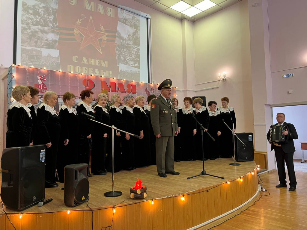 концерт к 9 мая..jpg