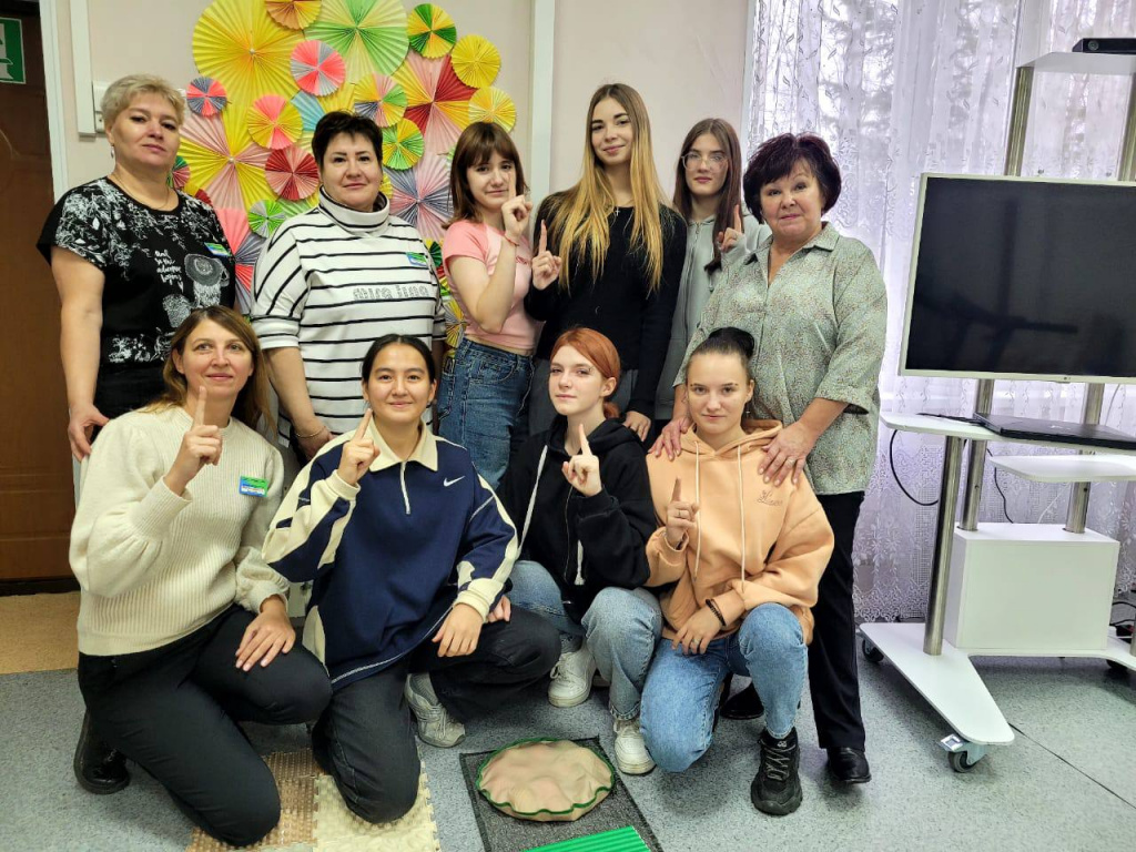 поздравл. бабушек и дедуш..jpg